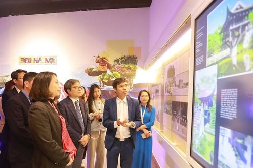 Ngày Du lịch thế giới (27/9): Chuyển đổi số và trí tuệ nhân tạo tái định hình ngành du lịch
