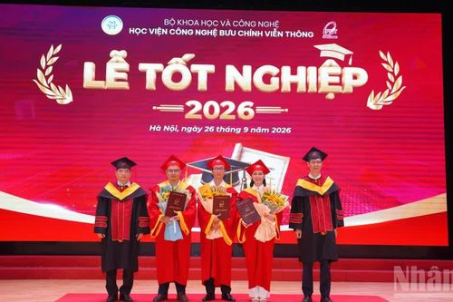 Học viện Công nghệ Bưu chính Viễn thông trao bằng cho các tân Tiến sĩ, Thạc sĩ, Cử nhân và Kỹ sư