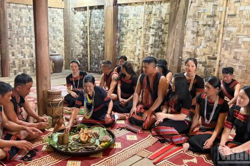 Hà Nội tổ chức trình diễn, giao lưu văn hóa các dân tộc hưởng ứng Ngày Văn hóa Việt Nam