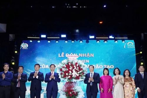 Hướng tới đổi mới đào tạo, đáp ứng nhu cầu nhân lực chất lượng cao