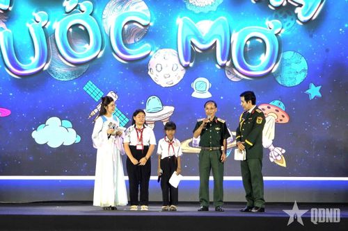 'Ngân hà ước mơ' giữa đại ngàn Tây Giang