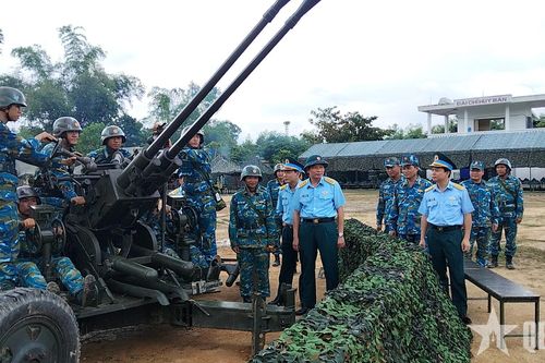 Sư đoàn Phòng không 375: Hậu cần - Kỹ thuật sát cánh cùng nhiệm vụ huấn luyện