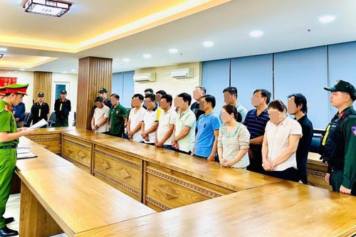 'Xử lý một vụ, cảnh tỉnh cả vùng, cả lĩnh vực'