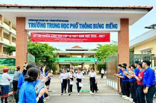 Thi hai môn vào lớp 10: Tránh xem nhẹ các môn học khác