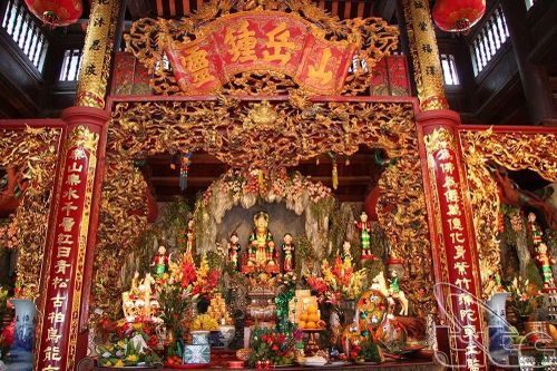 Chuyện 'xuống trần' kỳ lạ của vị nữ thần duy nhất trong Tứ Bất Tử