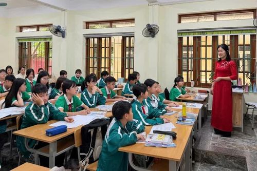 Không đề xuất biên chế giáo viên cao hơn nhu cầu thực tế, tránh phát sinh lãng phí