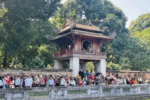 Hà Nội quảng bá di sản tới đại biểu trong nước và quốc tế