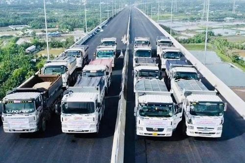 Cầu Phước Khánh nối Đồng Nai và TP.HCM đang thử tải