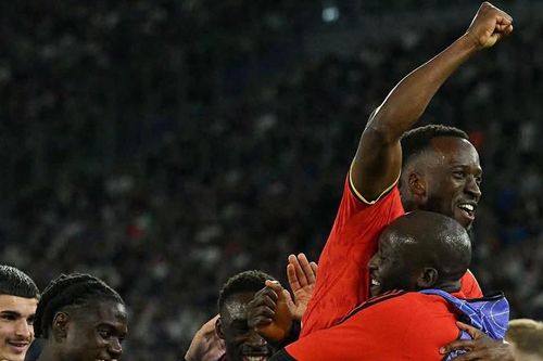 Bỉ xuất sắc đánh bại Italia ngay tại Olimpico