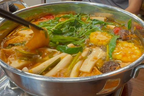 Quán lẩu từng kín bàn, ông chủ vẫn lỗ 400 triệu đồng, phải đóng cửa