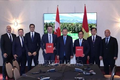 Tổng Bí thư, Chủ tịch nước Tô Lâm tiếp một số doanh nghiệp, tập đoàn tại Canada