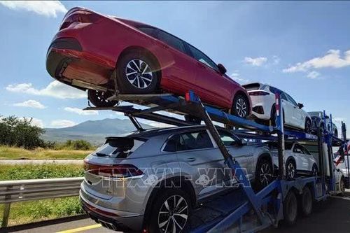 Volkswagen có thể triệu hồi khoảng 4 triệu xe do lỗi hệ thống lái