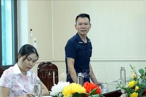 Đình chỉ hoạt động đối với 'thần y' dùng máy khoan chữa bệnh xương khớp