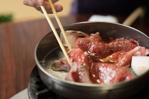 Người phụ nữ 46 tuổi suy thận vì thường xuyên ăn thịt kiểu này