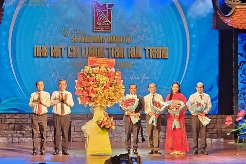 Nhà hát Cải lương Trần Hữu Trang và nửa thế kỷ vang vọng hồn dân tộc