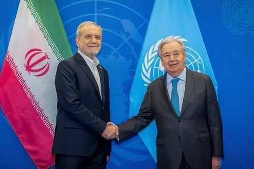 LHQ thúc đẩy đối thoại, Iran đề xuất mở lại eo biển Hormuz