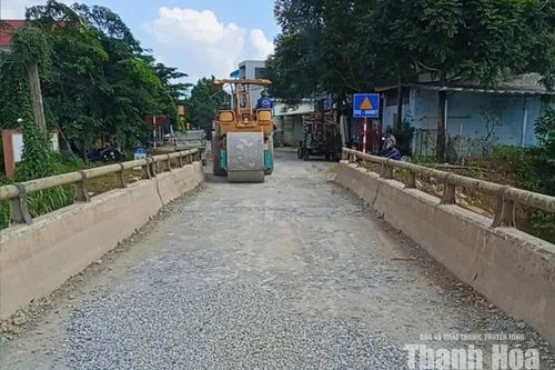 Khắc phục tình trạng xuống cấp cầu Đa Nẫm