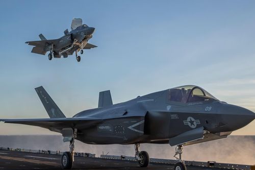 Mỹ và Australia điều tra linh kiện F-35 tới Hong Kong