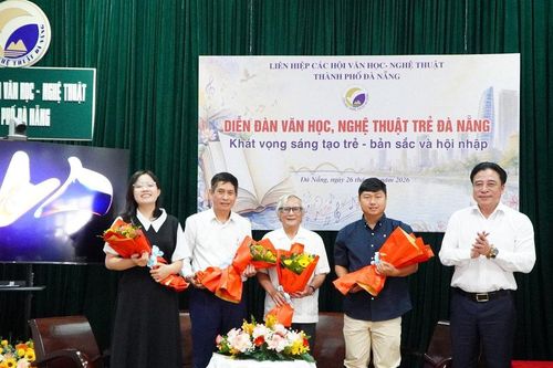Khơi dậy khát vọng sáng tạo của văn nghệ sĩ trẻ Đà Nẵng