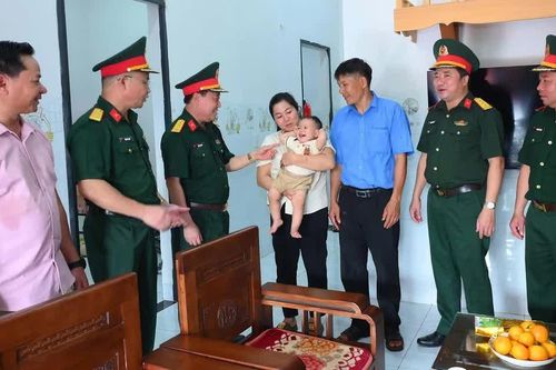 Mái ấm nghĩa tình nơi biên cương