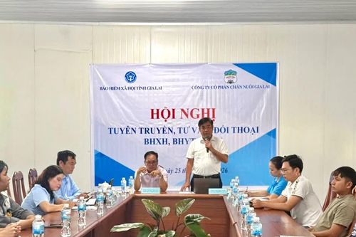 Hơn 50 người lao động tại Công ty Cổ phần Chăn nuôi Gia Lai tham dự đối thoại về chính sách BHXH, BHYT, BHTN