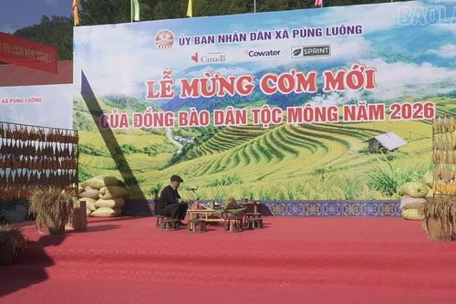 Sôi nổi Lễ mừng cơm mới của người Mông xã Púng Luông