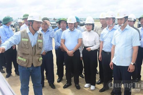 Lãnh đạo tỉnh kiểm tra tiến độ triển khai dự án Cảng hàng không Quảng Trị và các các công trình, dự án trọng điểm