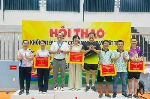 Sôi nổi Hội thao Khối Thi đua các cơ quan Đảng và Mặt trận