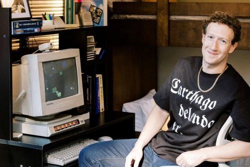 Tài sản của ông Mark Zuckerberg 'bốc hơi' gần 9 tỷ USD trong một ngày