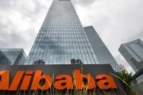 Alibaba chốt lộ trình AI mới: Tung chip Zhenwu V900 siêu mạnh và mô hình 10.000 tỷ tham số