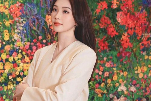 Nhan sắc 'thần tiên tỷ tỷ' Đặng Thu Thảo tuổi 35: Mẹ 3 con vẫn đẹp trong veo, mặc gì cũng thanh lịch