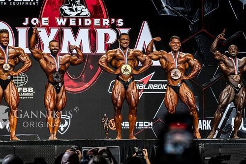 Niall Darwen gây sốc, đánh bại Ramon Dino để vô địch Mr. Olympia 2026