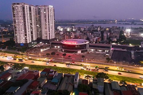 Diện mạo bến xe hình tròn độc đáo bên Vành đai 3 Hà Nội
