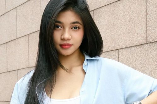 Chân dung Á hậu đậu casting phim Trại buôn người nhờ màn tẩy trang, khoe mặt mộc
