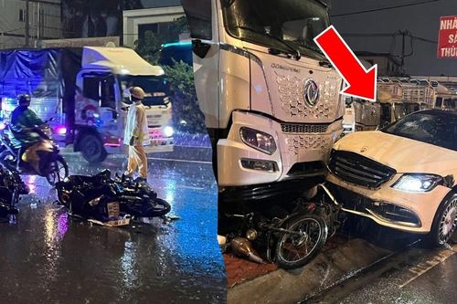 Mercedes tông hàng loạt phương tiện trong mưa, 1 người tử vong