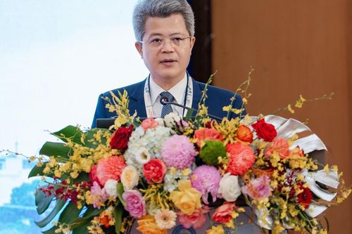 Cận thị trẻ em có thể lên 90% vào năm 2050: Cần can thiệp sớm từ cộngđồng
