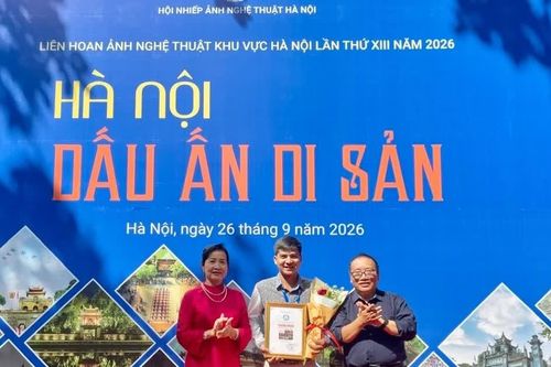 Khai mạc Liên hoan Ảnh nghệ thuật khu vực Hà Nội 2026