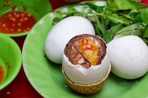 Những kiểu ăn trứng vịt lộn có thể gây hại cho sức khỏe