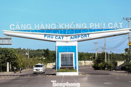 Nhiều bất cập tại ga quốc tế sân bay Phù Cát