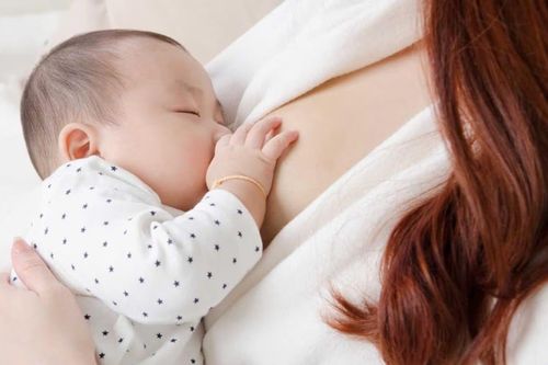 Khi nào sữa mẹ về?