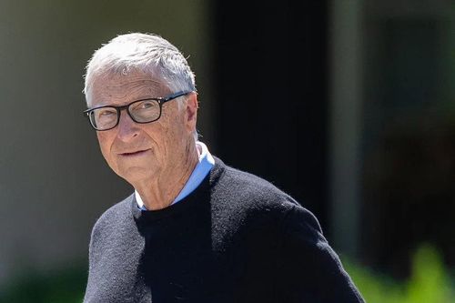 Bill Gates cảnh báo AI có thể gây thảm họa với 1 tỷ người