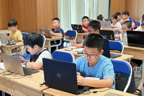 Khai giảng lớp lập trình và toán tư duy miễn phí cho học sinh tiểu học