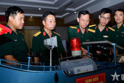 Người 'thắp lửa' phong trào phát huy sáng kiến, cải tiến kỹ thuật ở Lữ đoàn 657