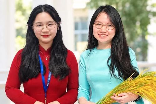 Hai thủ khoa GPA 4.0 được nhà trường tuyển dụng ngay sau tốt nghiệp