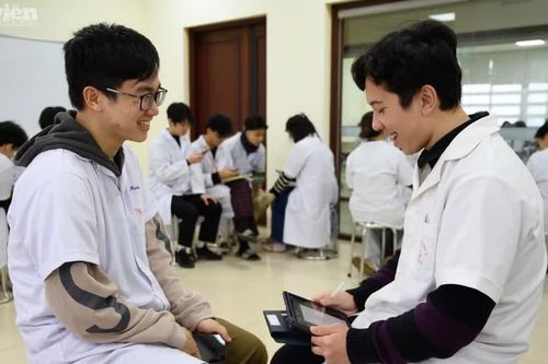 Chi phí đào tạo ngành y: 'Không thể đòi hỏi chi phí thấp mà chất lượng cao'