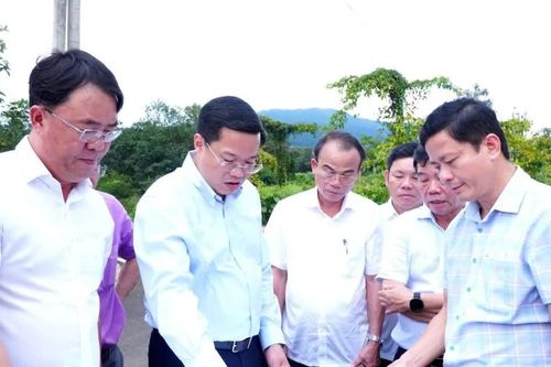 Quảng Ngãi đẩy nhanh tiến độ các dự án trường nội trú vùng biên