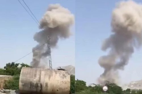 Đánh bom rồi xả súng vào xe cứu thương tại Pakistan, hàng chục người thương vong