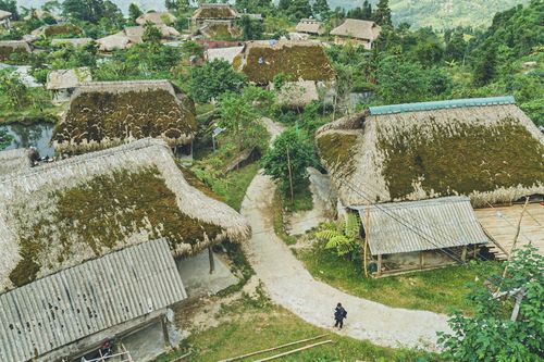 Xà Phìn - Ngôi làng phủ kín rêu xanh như trong chuyện cổ tích