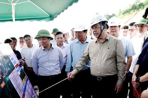 Phó Thủ tướng Thường trực Phạm Gia Túc đôn đốc tiến độ cao tốc Đồng Đăng - Trà Lĩnh