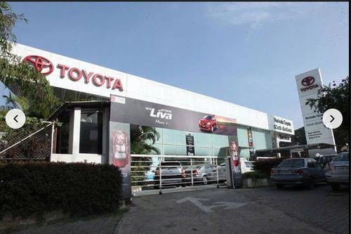 Người phụ nữ mua Toyota Innova, đại lý nhận tiền rồi mất hút 5 năm không trả xe